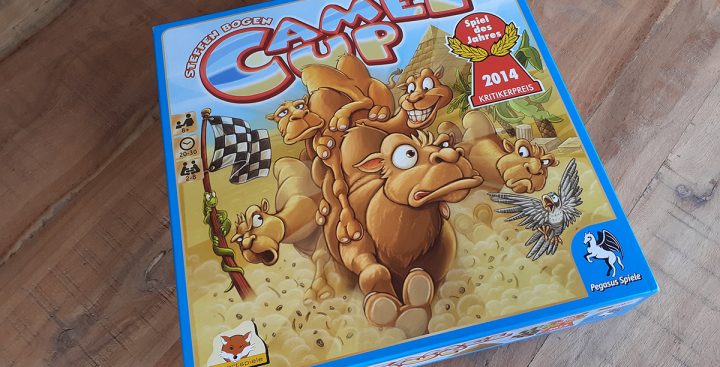 La scatola del gioco Camel Up